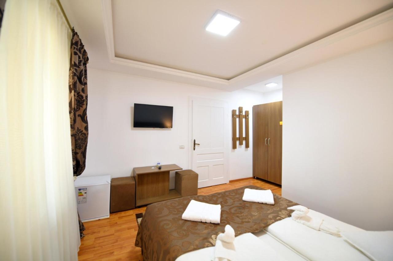 HaţegCasa Mirandre公寓 外观 照片